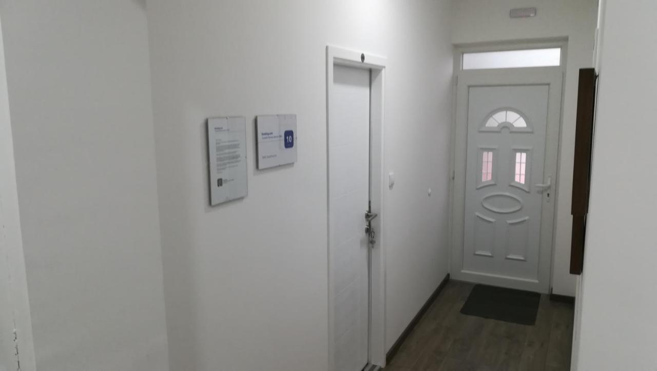 M4U Apartments Ni Eksteriør billede