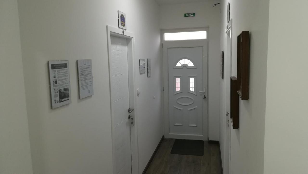 M4U Apartments Ni Eksteriør billede