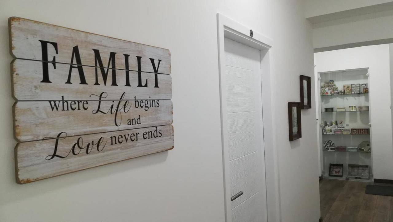 M4U Apartments Ni Eksteriør billede