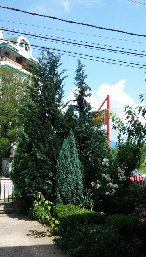 M4U Apartments Ni Eksteriør billede