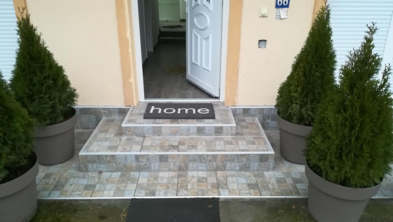 M4U Apartments Ni Eksteriør billede