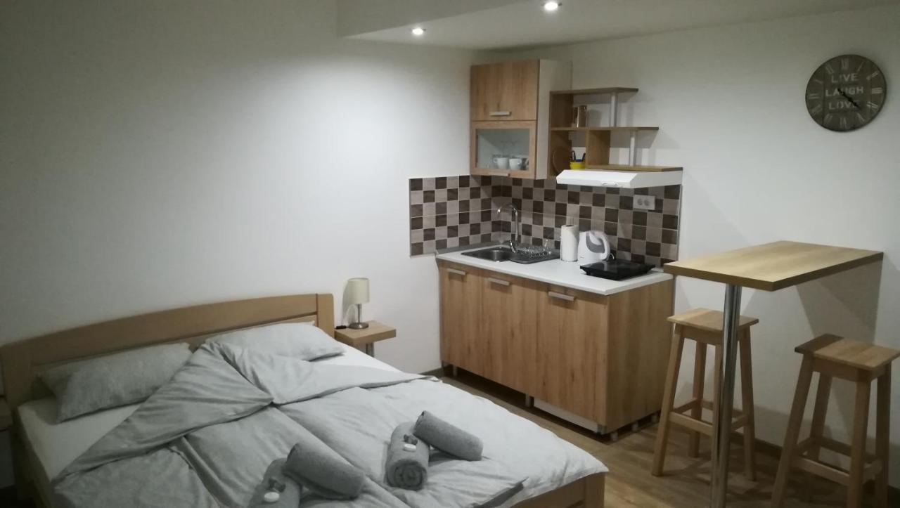 M4U Apartments Ni Eksteriør billede